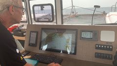 Mise en service de l'équipement électronique à bord du catamaran #WeExplore